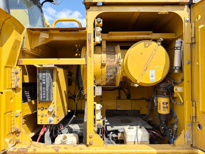 Escavadora Caterpillar ME - Automatic Greasing...