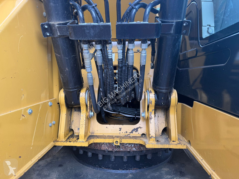 Excavator Caterpillar 325F LCR - 3 buckets