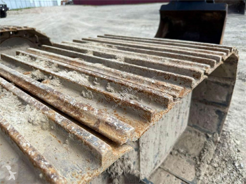 Escavadora Hyundai 140 L , 2272 HOURS !