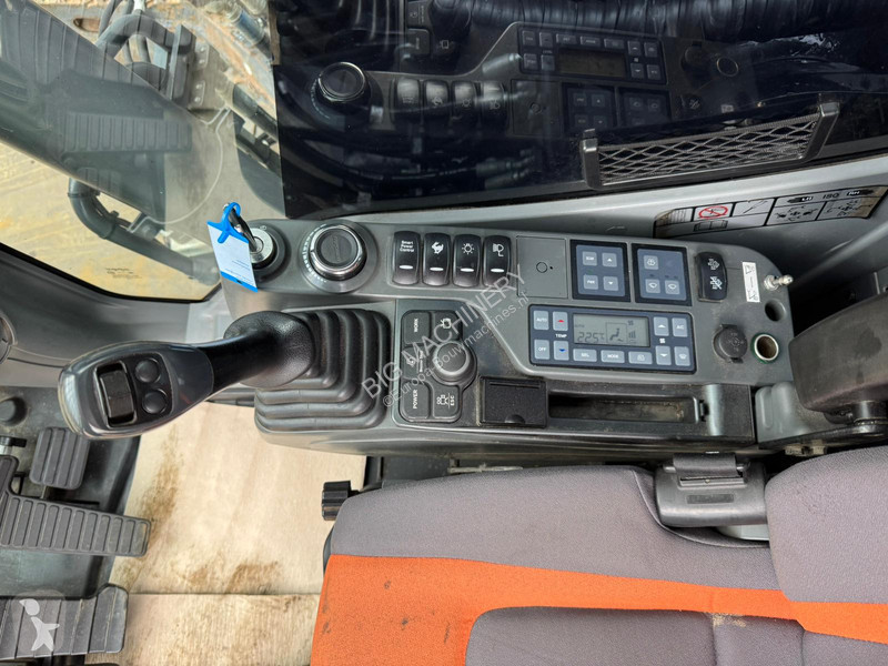 جرافة Doosan -5