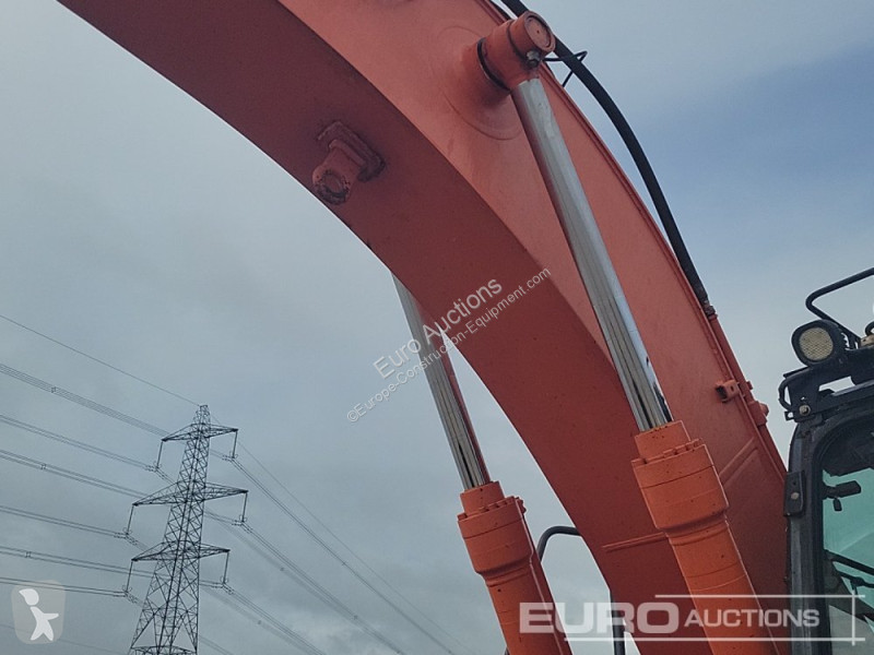 Escavatore Hitachi -5B