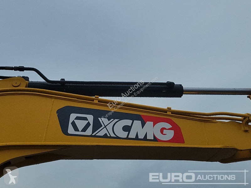Escavatore XCMG