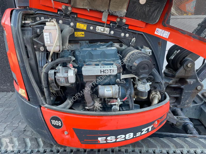 Escavadora Eurocomach ES28.2ZT