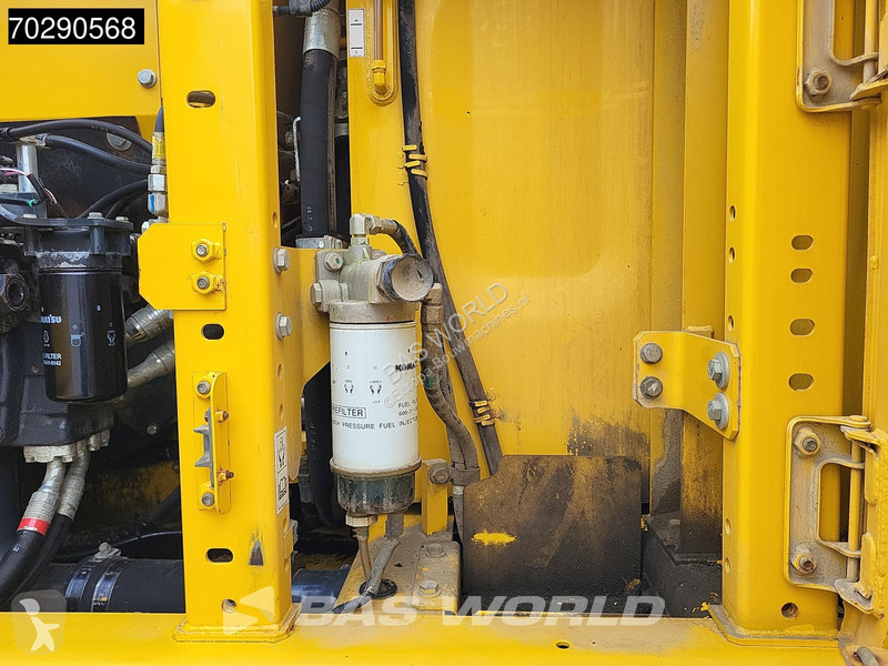 Excavator Komatsu PC240 LC-10