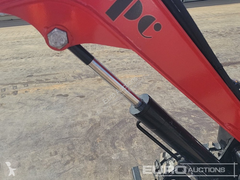 Escavadora JPC HT12