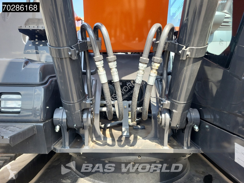Skovl Hitachi ZX220 LC-5G ISUZU ENGINE