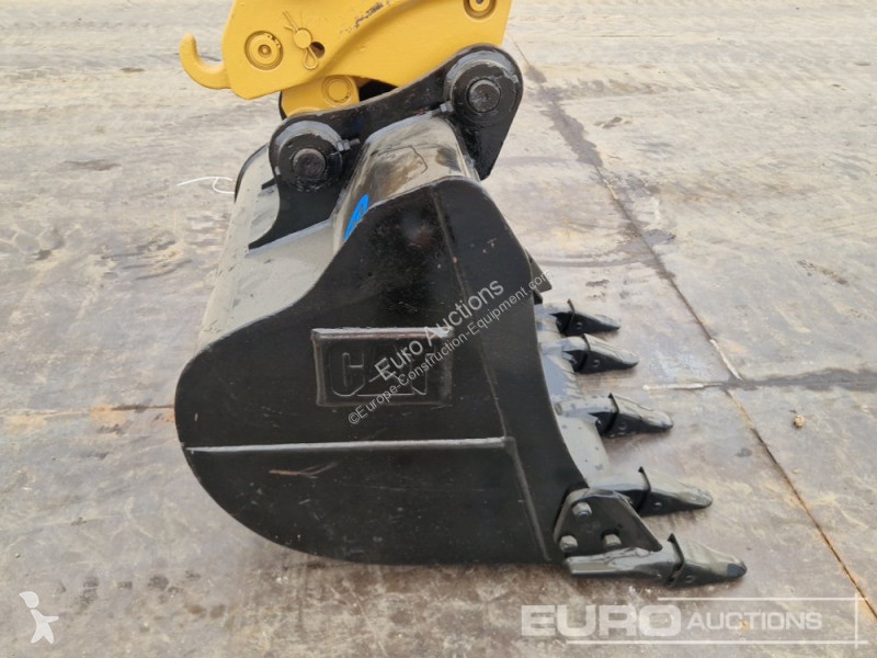 Escavatore Caterpillar 305.5E2
