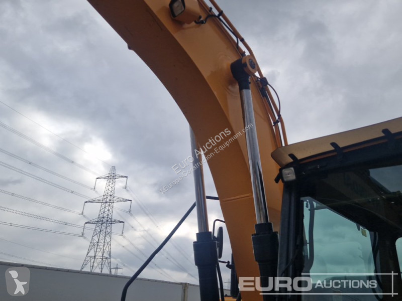 Escavatore Hyundai HX140L