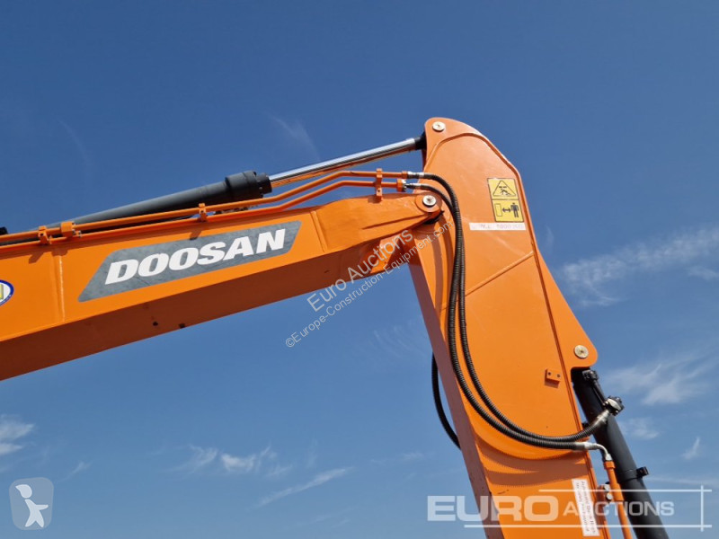 جرافة Doosan -7