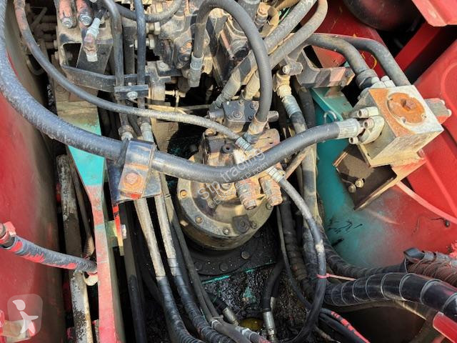 Escavadora Kobelco 210LC-6E