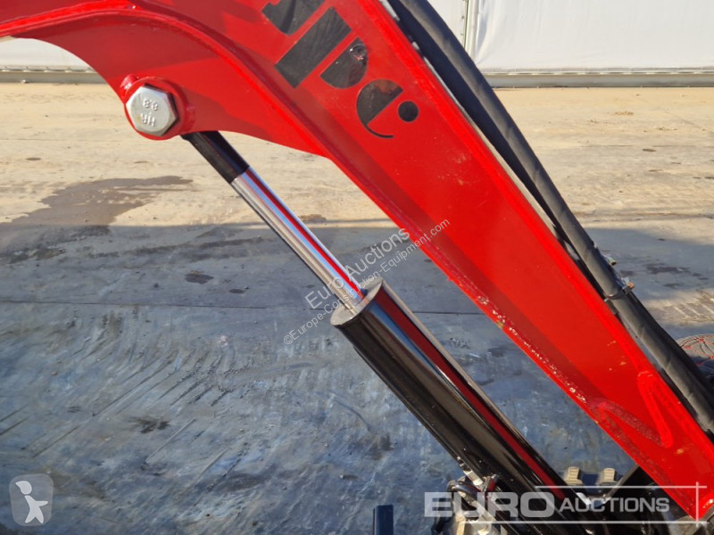 Escavadora JPC HT12