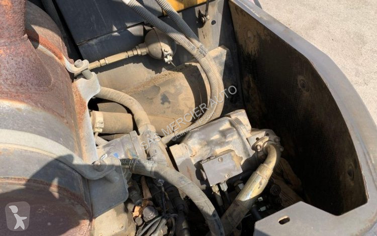 جرافة Mecalac pelle sur pneus diesel