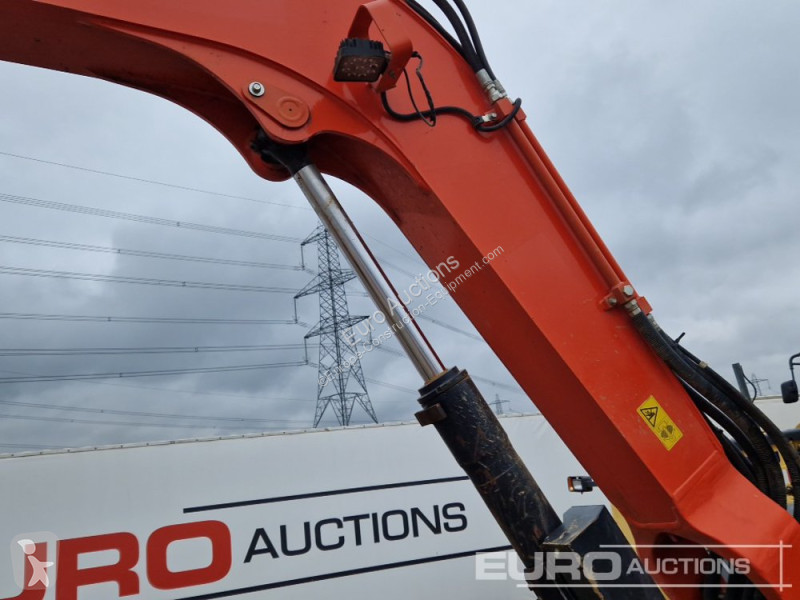 Escavatore Kubota KX080-4A2