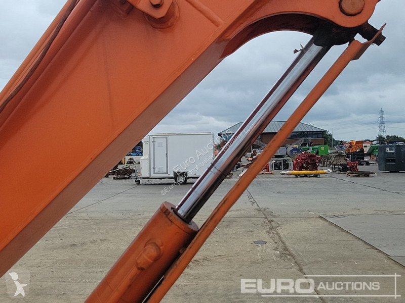 Escavadora Doosan DH35