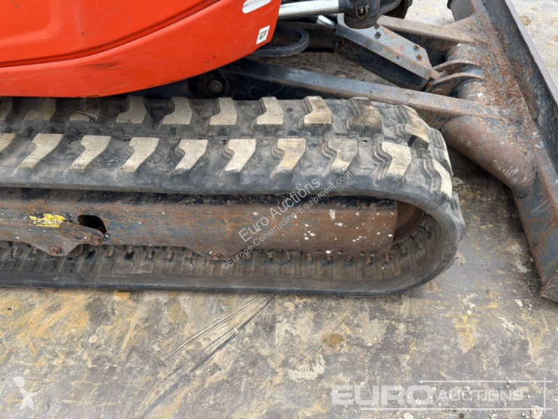 جرافة Kubota U27-4