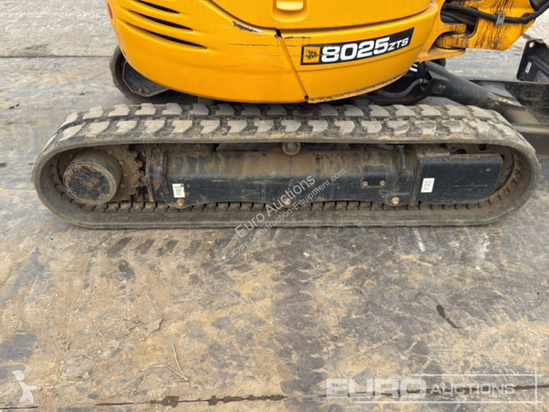 Excavator JCB L
