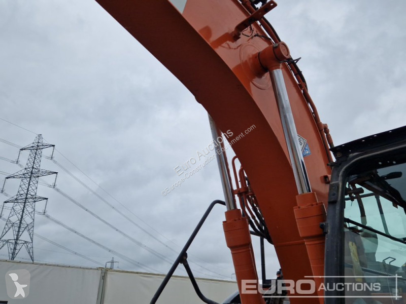 Excavadora Hitachi -6