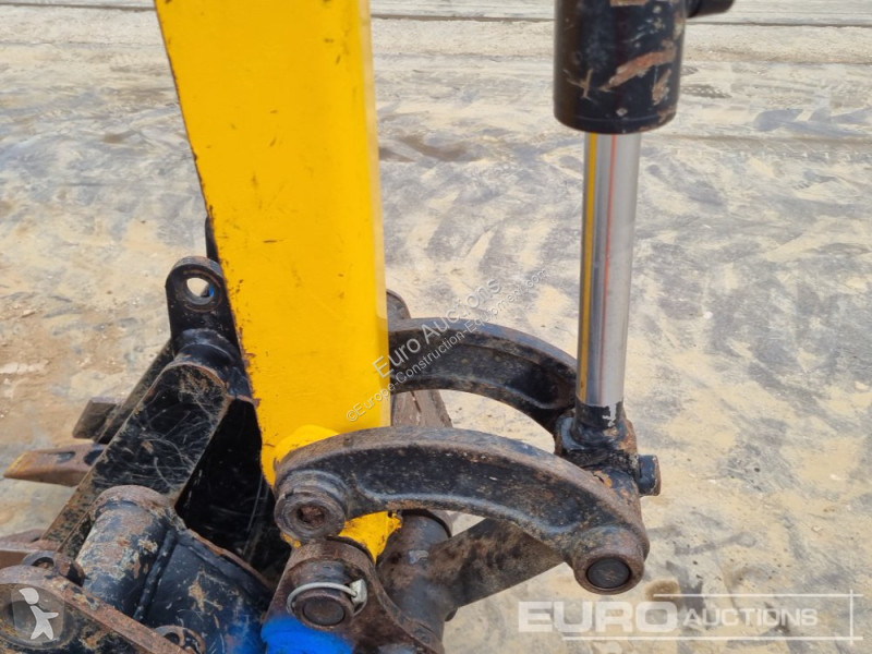 جرافة JCB