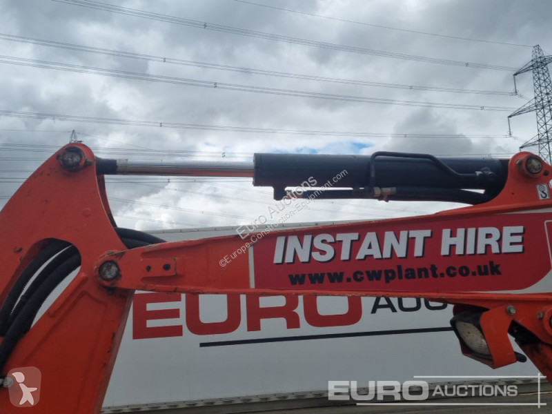 Escavatore Kubota U27-4