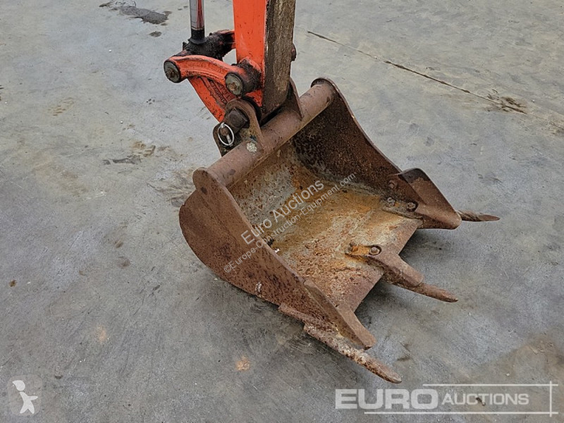 Lopatový nakládač Kubota KX015-4