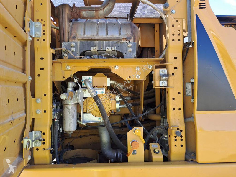 Graafmachine Caterpillar NG