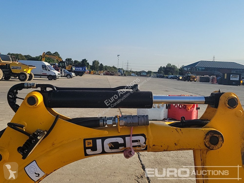 جرافة JCB CT