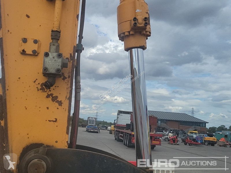 Lopatový nakládač Hyundai R140W-9A