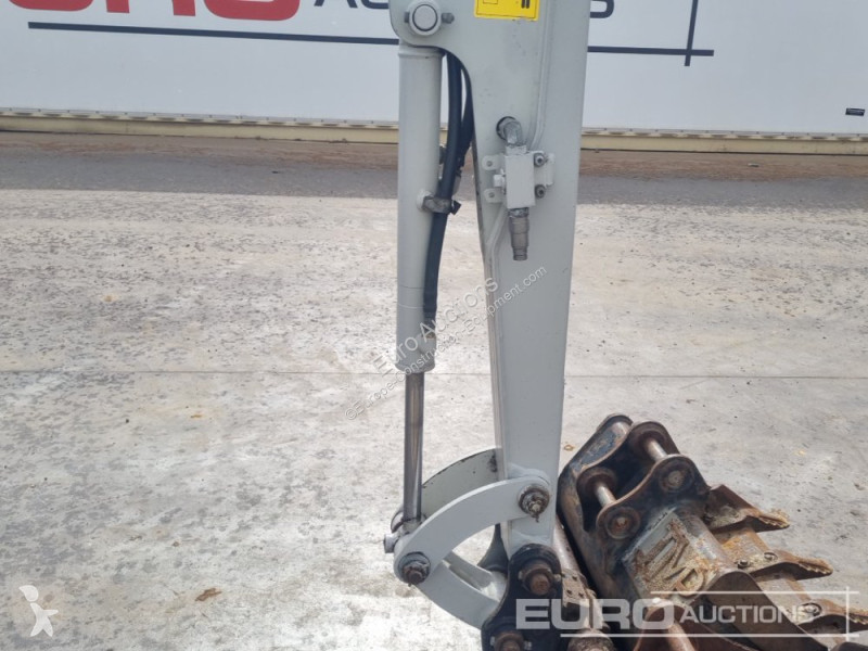 Graafmachine Takeuchi TB216
