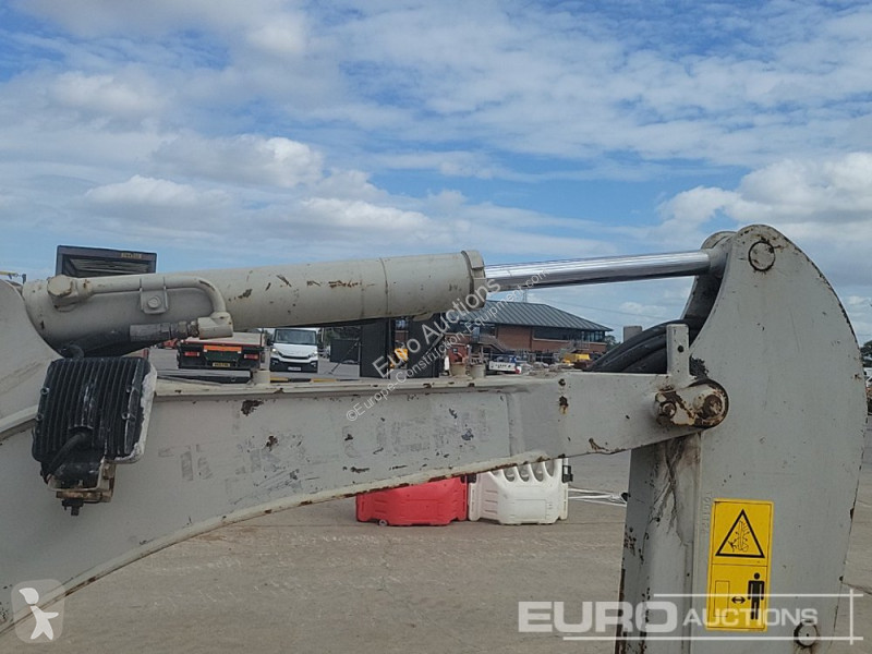 Graafmachine Takeuchi TB216
