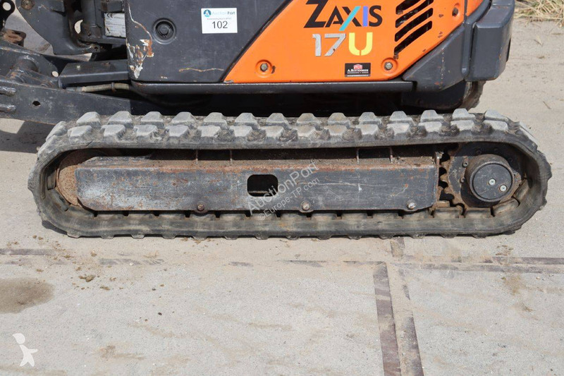 Escavatore Hitachi ZX17U