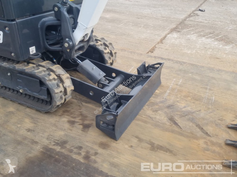 Lopatový nakládač Bobcat E19