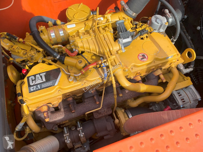 Escavadora Caterpillar 323 Next Gen NVT