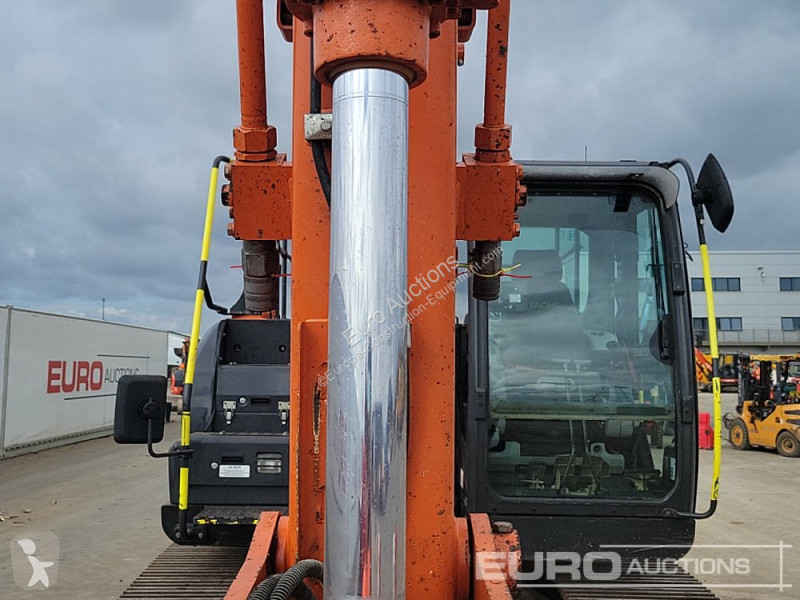 Excavadora Hitachi -6