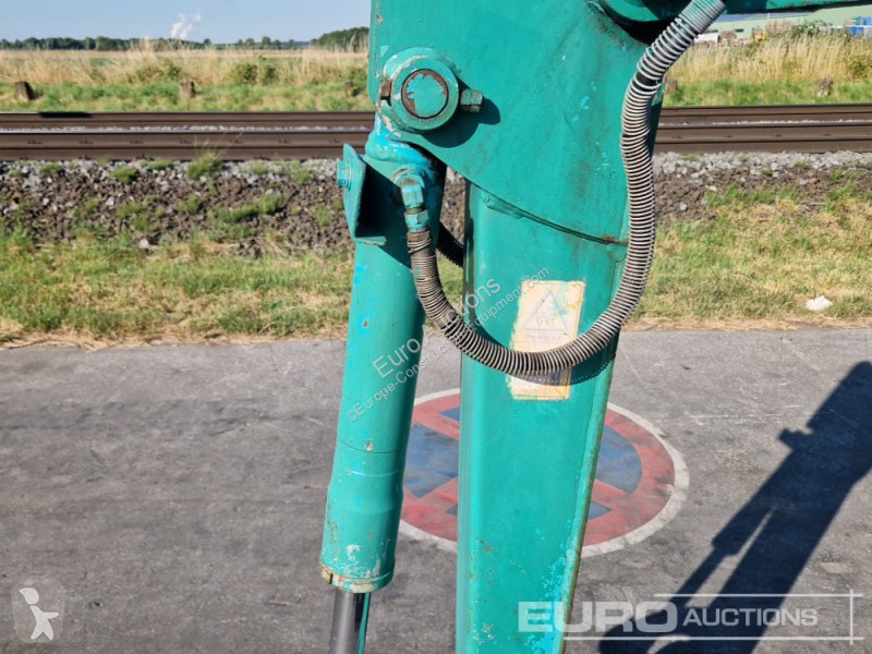 Escavadora Kubota K-025