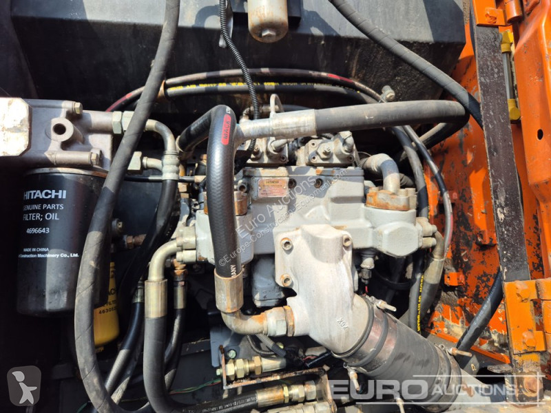 Escavadora Hitachi