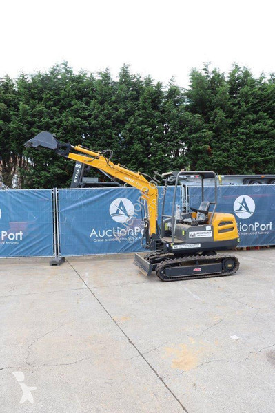 Excavator  Nycheki Q25PRO