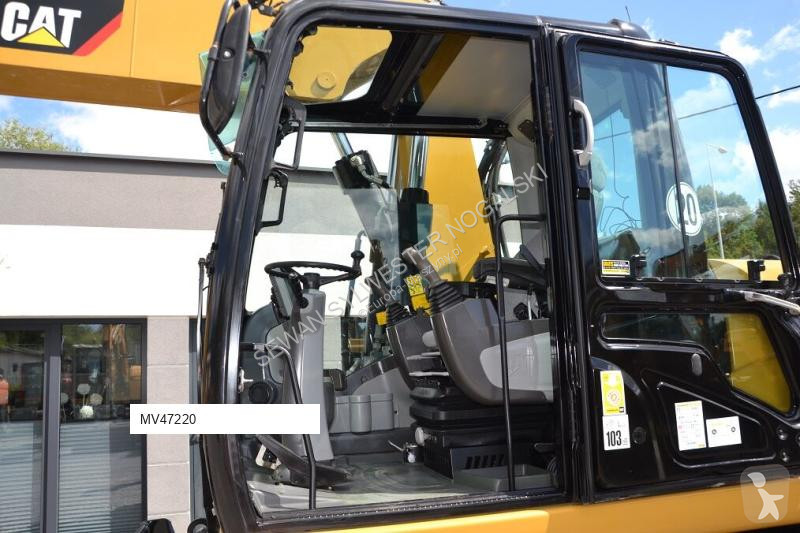 Excavator Caterpillar D