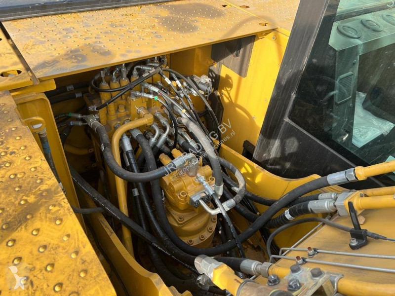 Excavator Caterpillar D3 GC