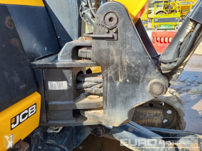 Lopatový nakládač JCB 86C-2