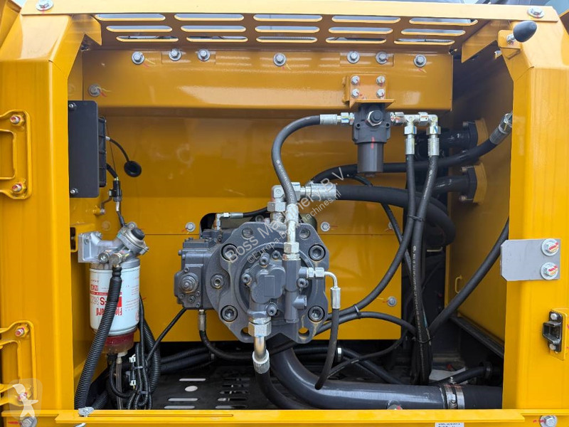 Skovl XCMG XE215i - New / Unused / 2026 Model