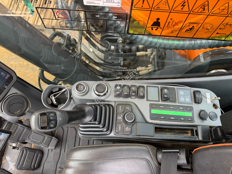 Rýpadlo Doosan 7