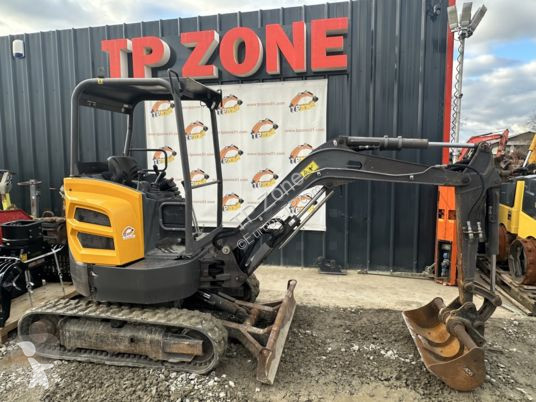 Rýpadlo Volvo ecr25d à 22 500 € ht