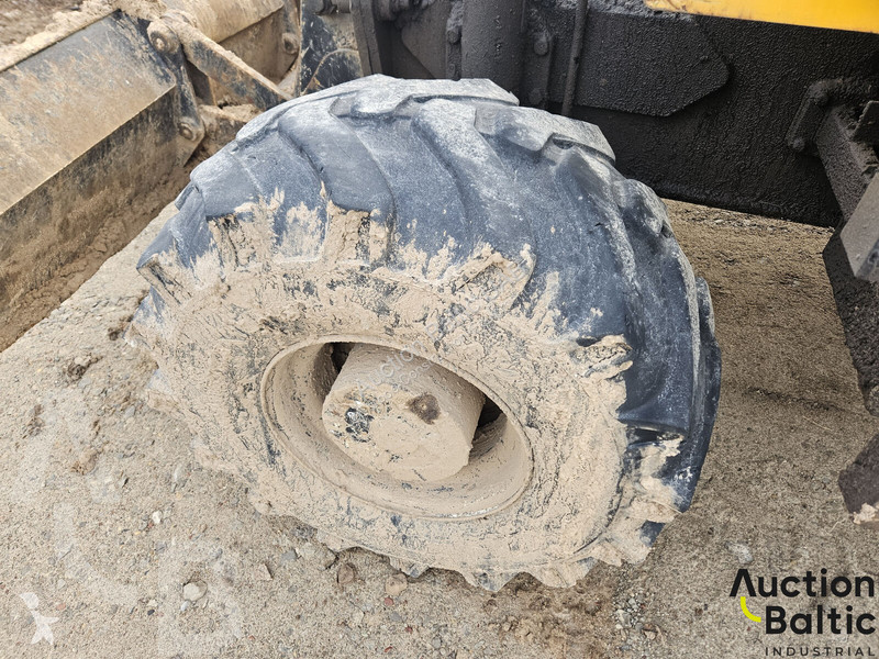 جرافة JCB