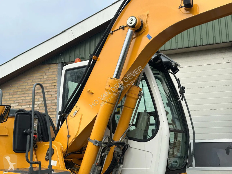 Rýpadlo Liebherr