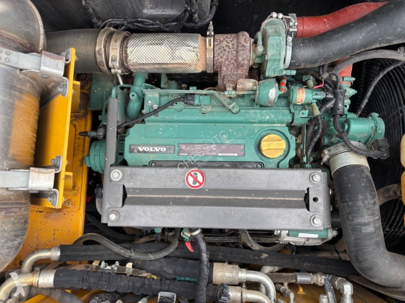 جرافة Volvo EWR 150 E - EWR150 - EWR150E - EWR...