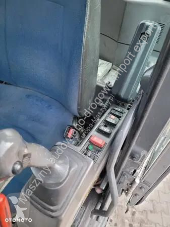 Excavator Hitachi ZX140 W3