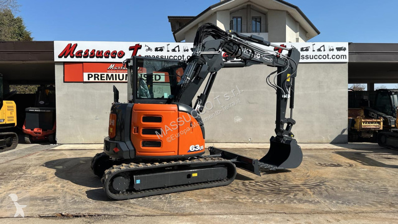 Rýpadlo Hitachi ZX63U