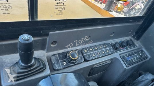 جرافة JCB 55z-1 powertilt à 25 900 € ht