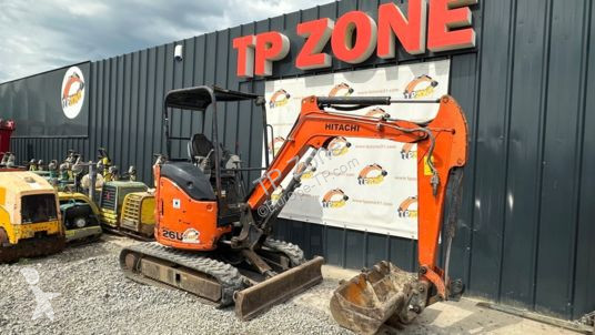 Rýpadlo Hitachi zx26u-5 à 18 500 € ht
