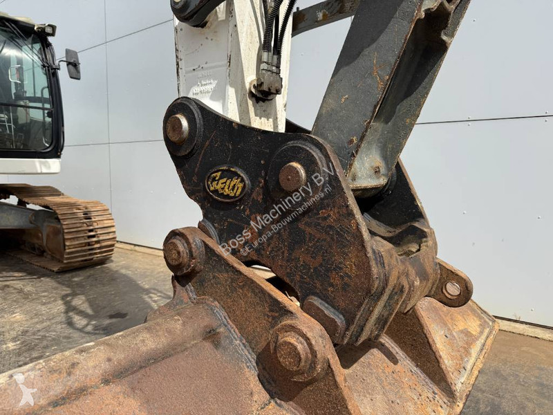 Skovl Liebherr - 2 Buckets Included / Automatic...